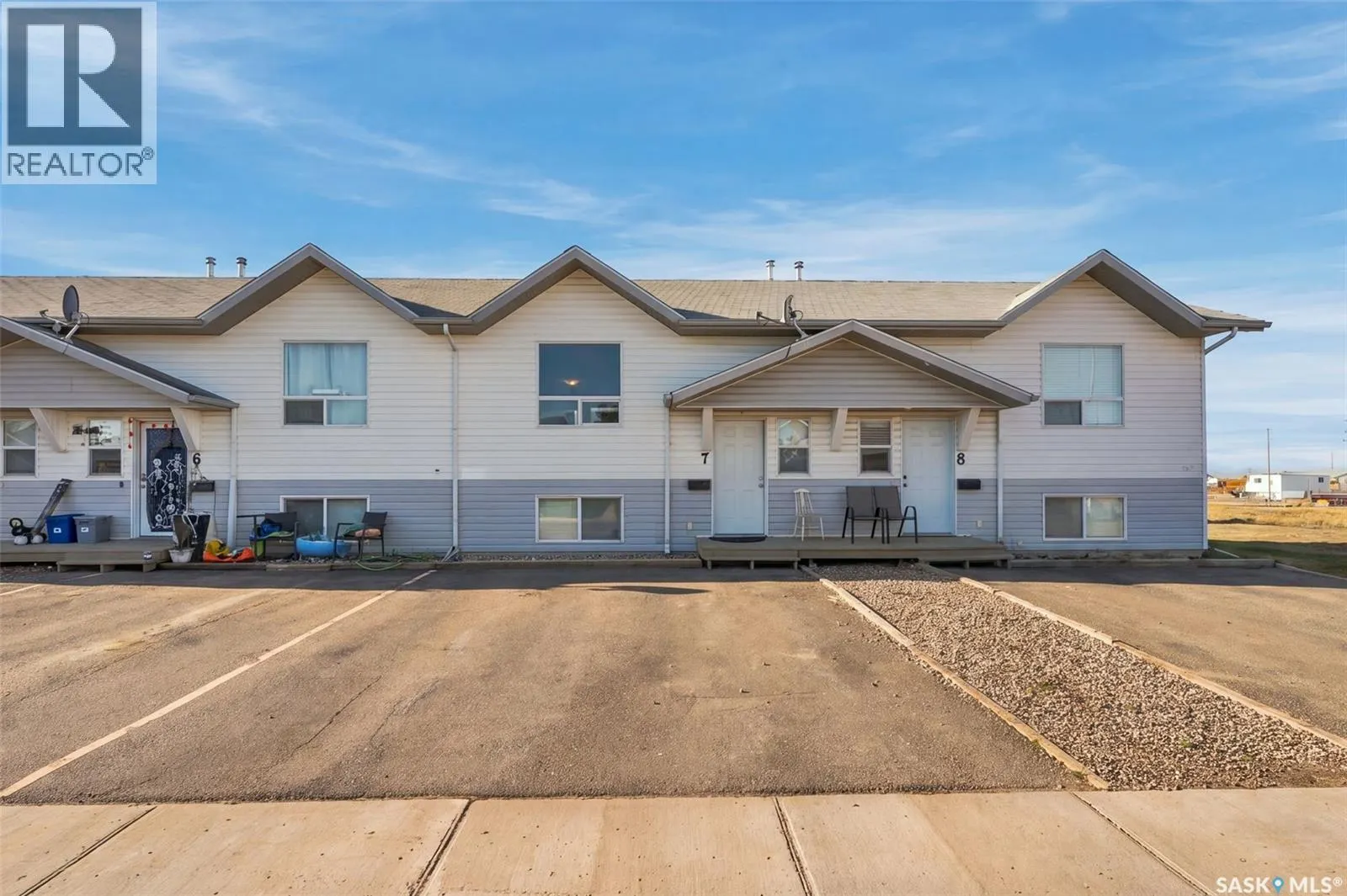 7 132 Hiebert CRESCENT
