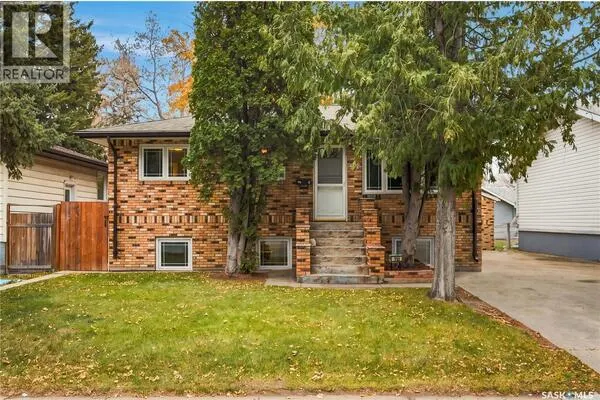 Home for sale: 512 Q AVENUE N, Saskatoon, SK