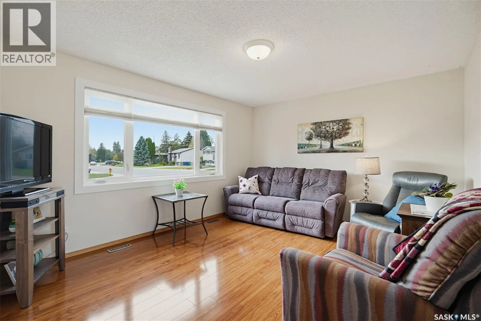 41 Arnason CRESCENT