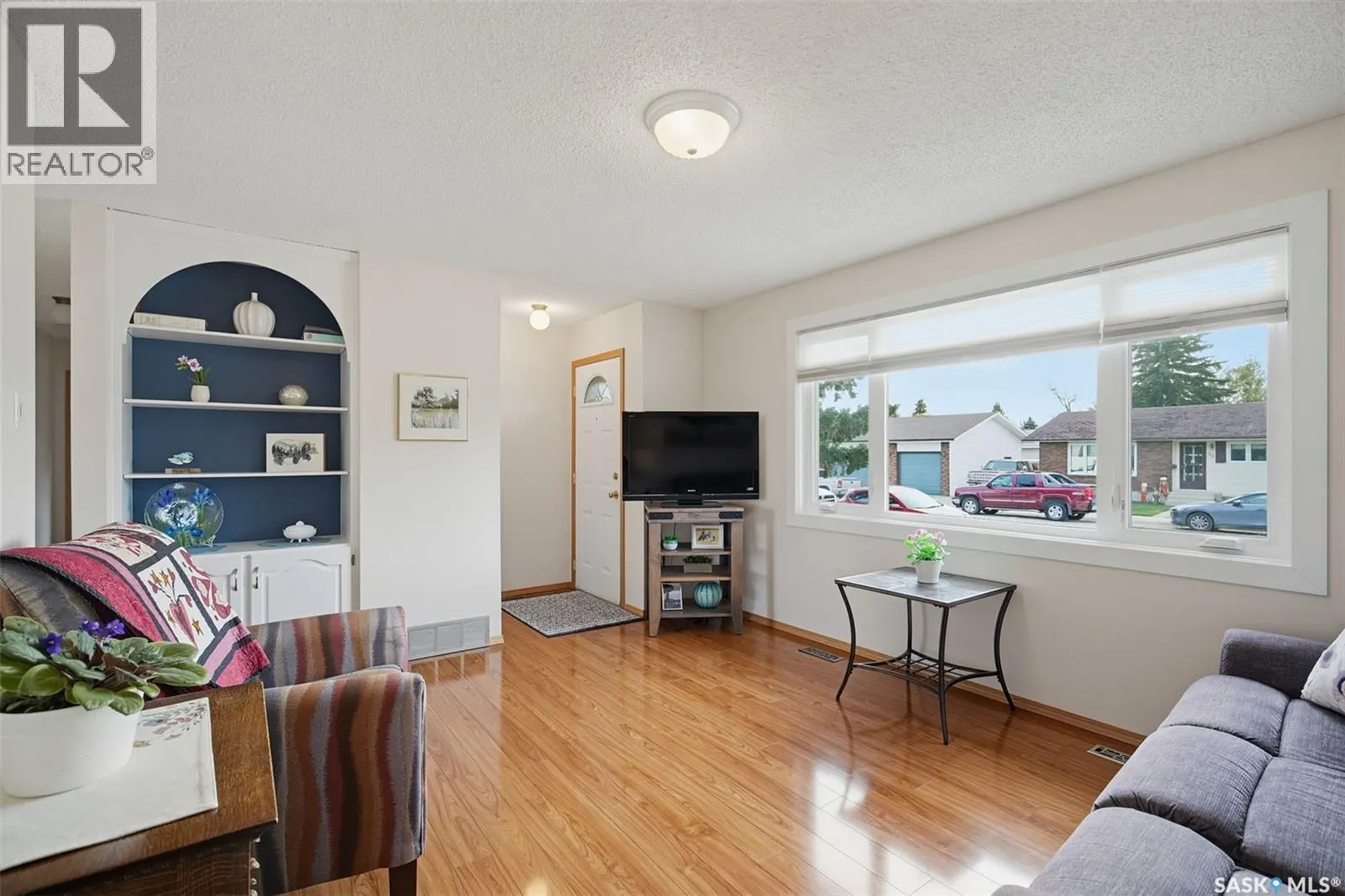 41 Arnason CRESCENT