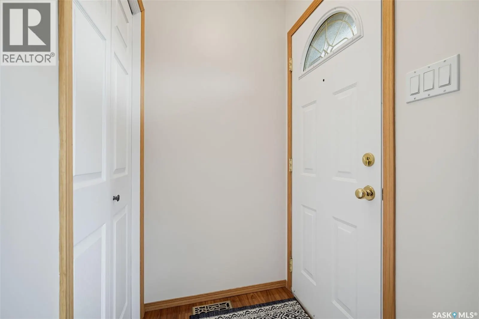 41 Arnason CRESCENT