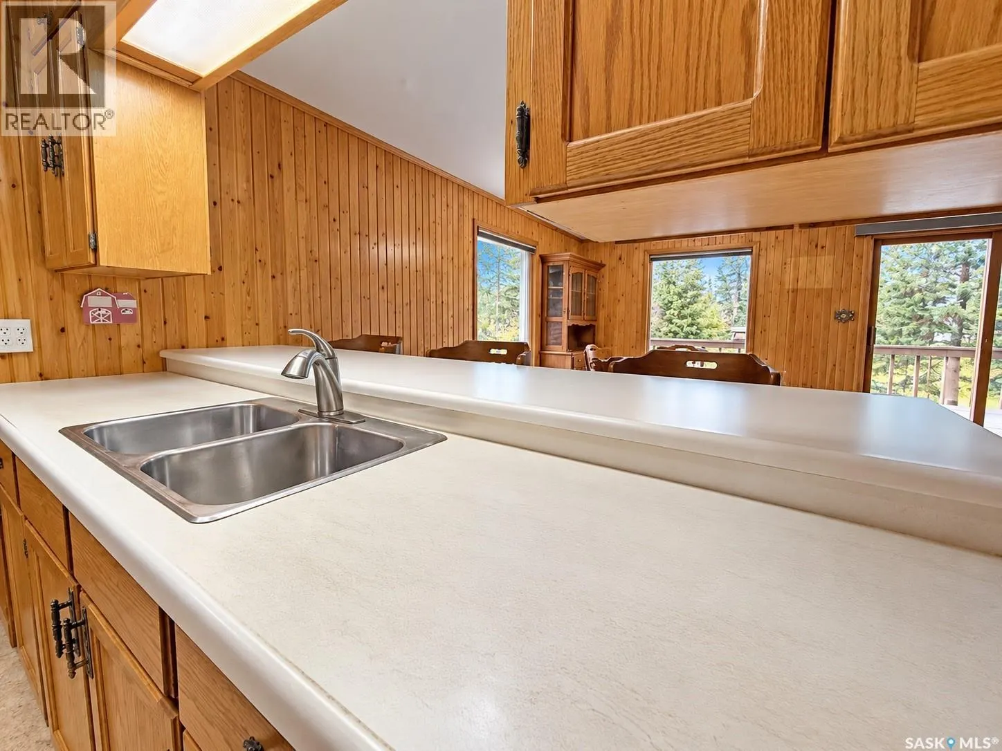 143 Lakeview DRIVE