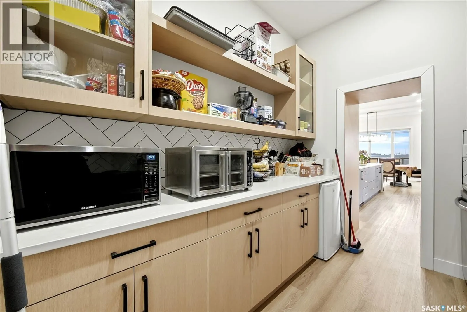 3752 Gee CRESCENT