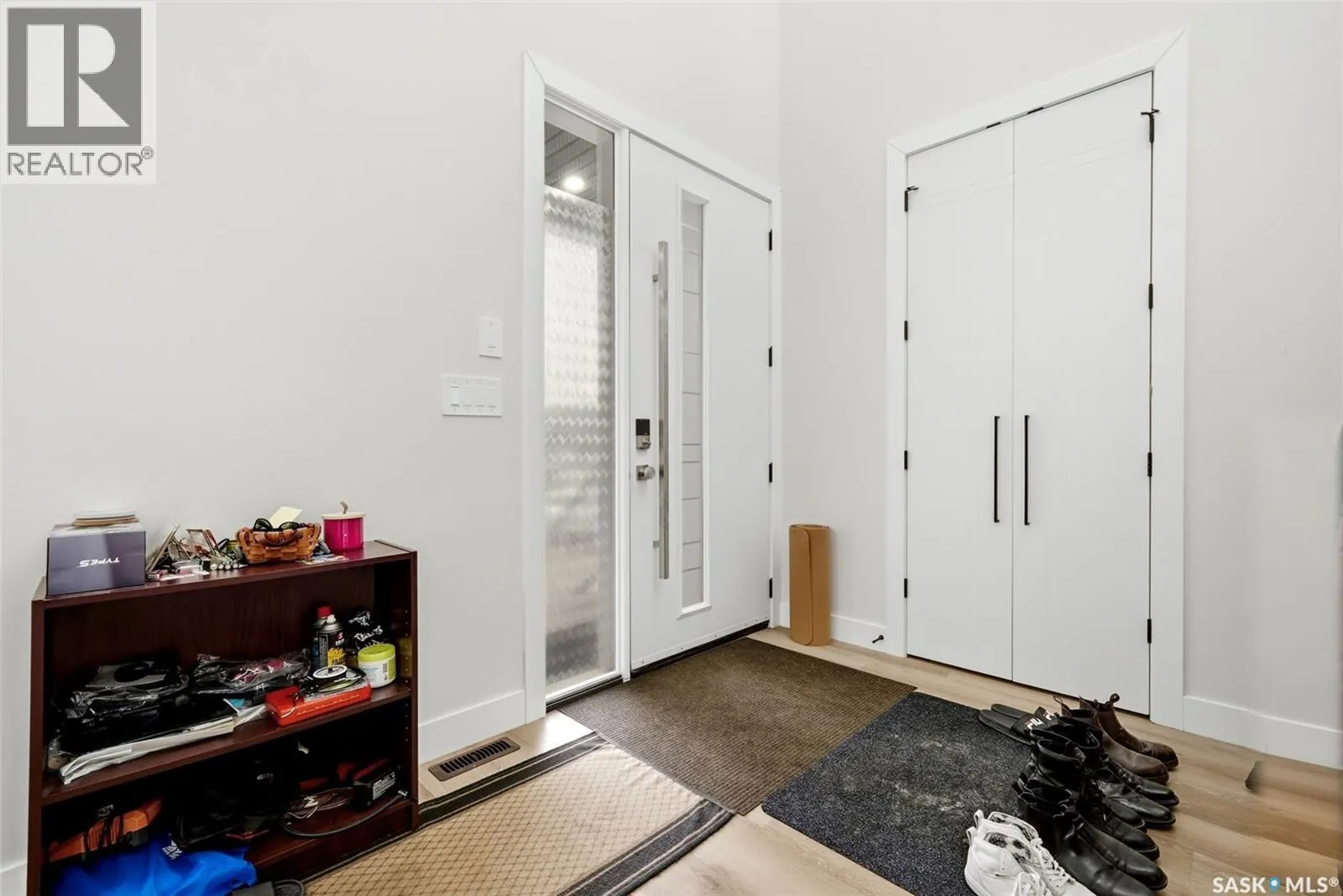 3752 Gee CRESCENT
