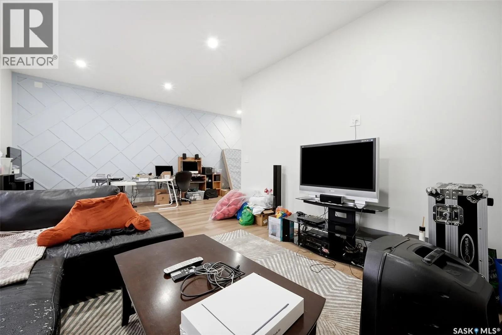 3752 Gee CRESCENT