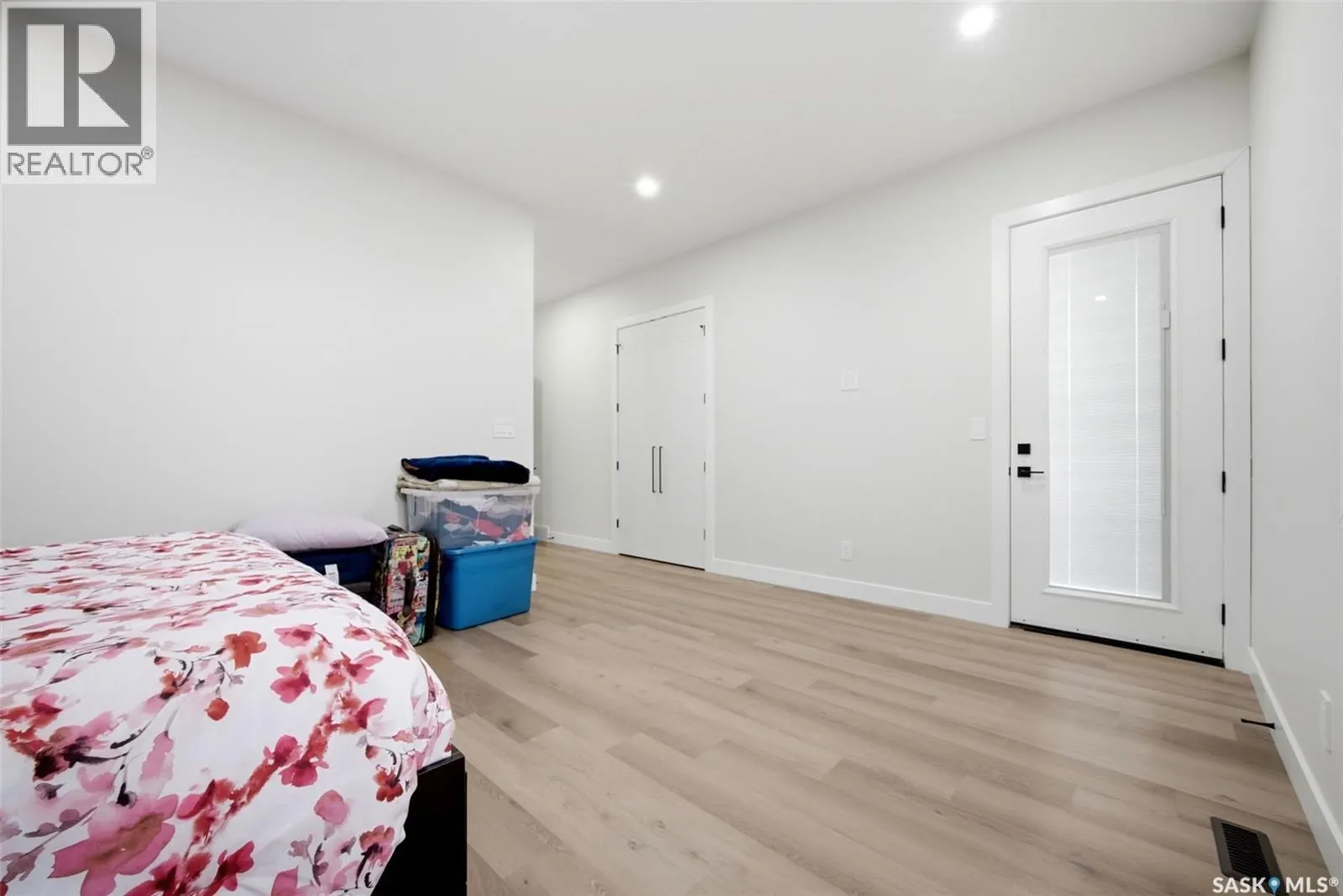3752 Gee CRESCENT