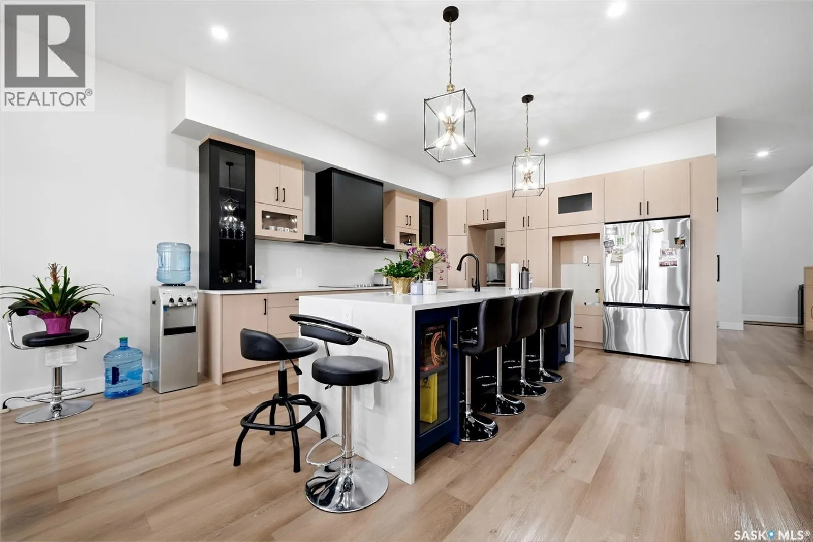 3752 Gee CRESCENT