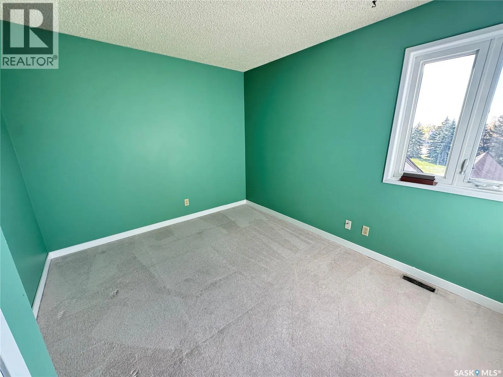 216 Cedar Meadow DRIVE