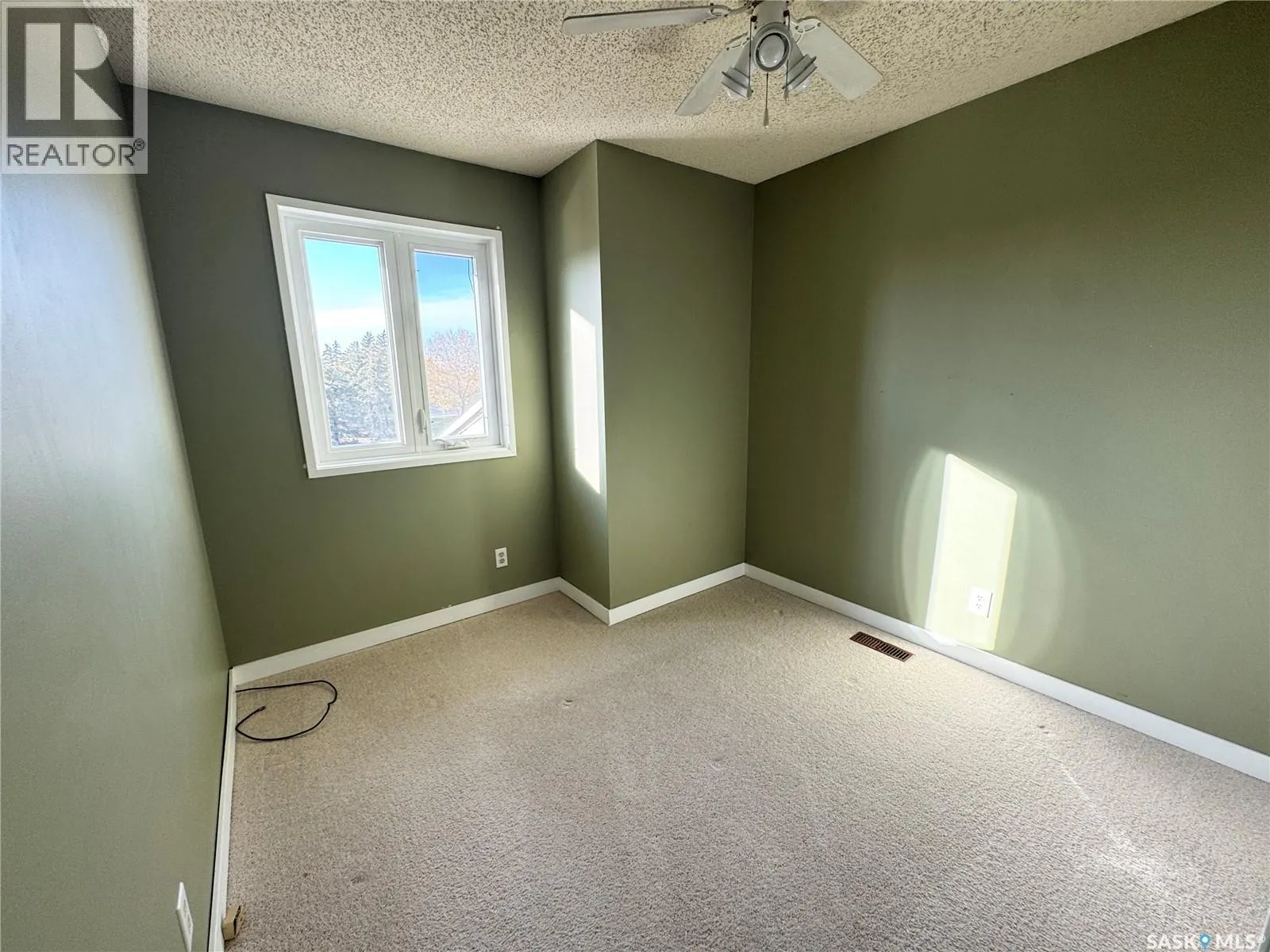 216 Cedar Meadow DRIVE