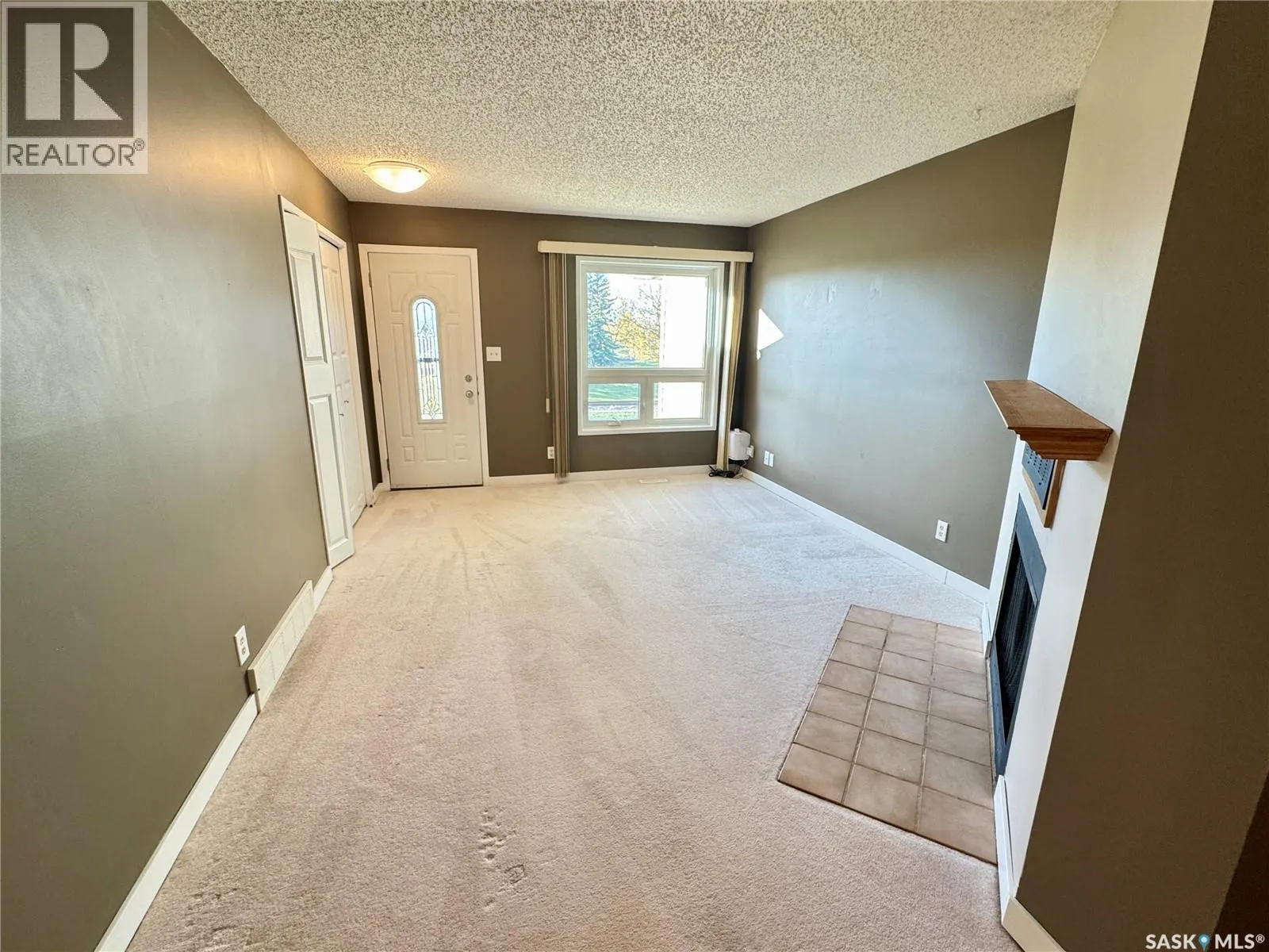 216 Cedar Meadow DRIVE