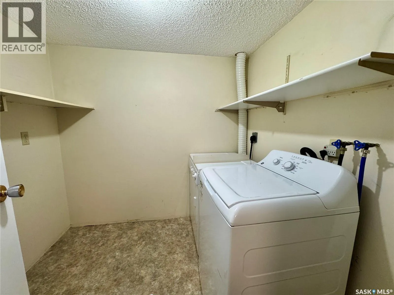 216 Cedar Meadow DRIVE
