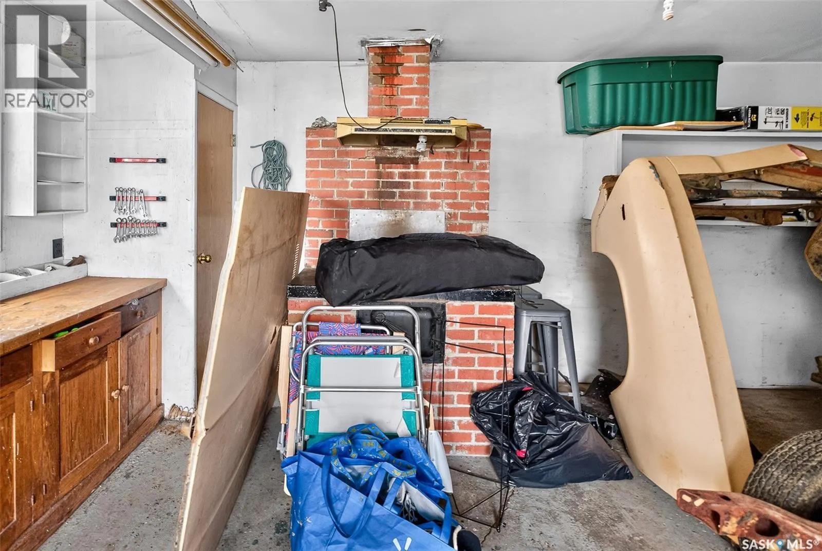 338 Grandview STREET W