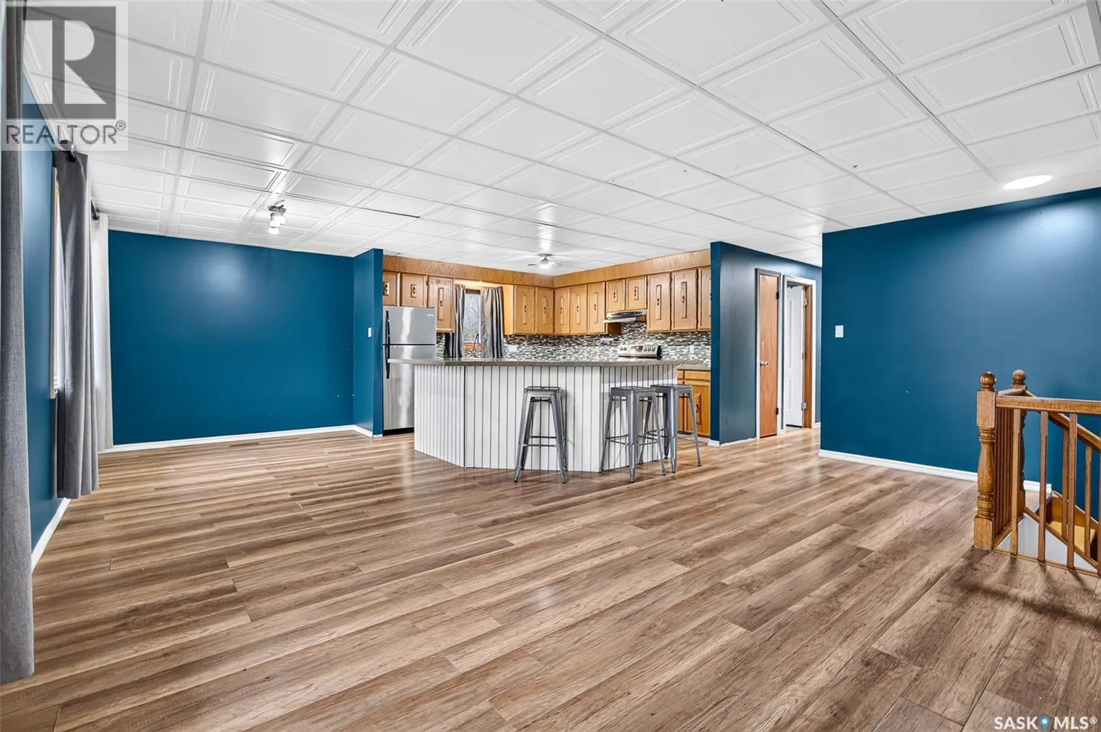 338 Grandview STREET W