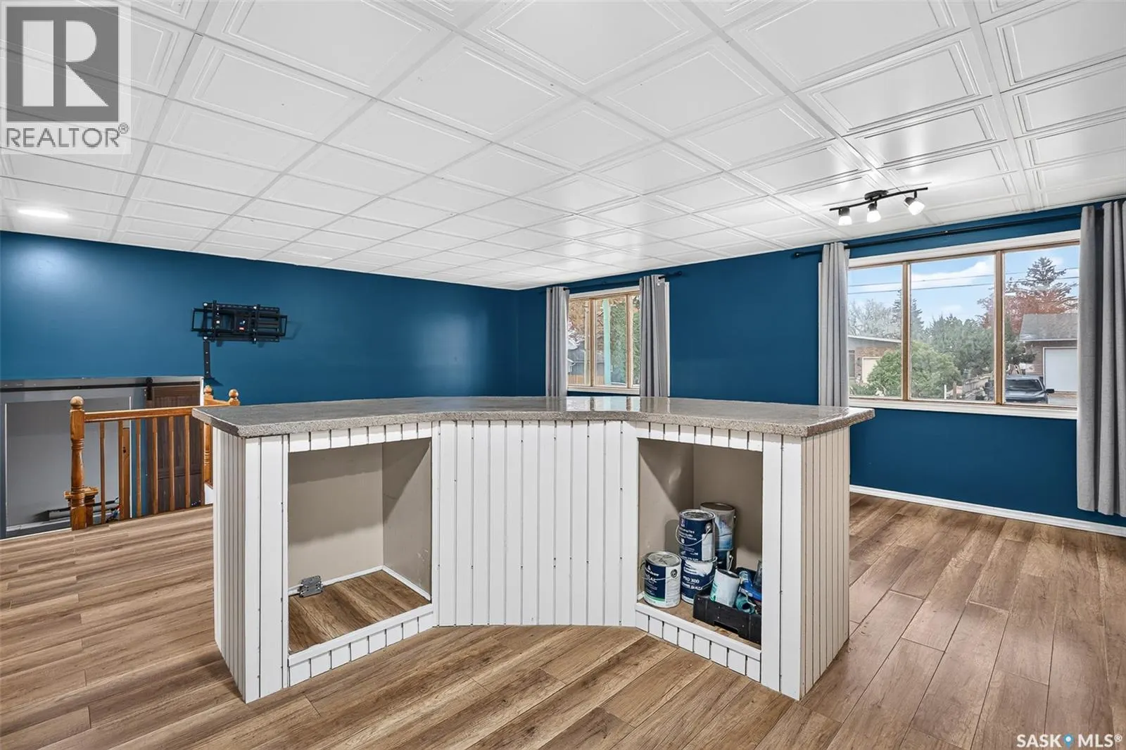 338 Grandview STREET W