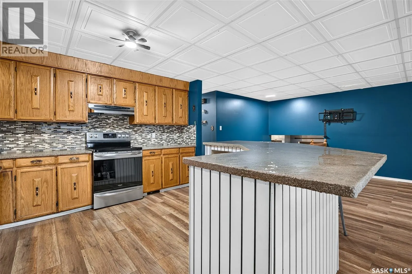 338 Grandview STREET W