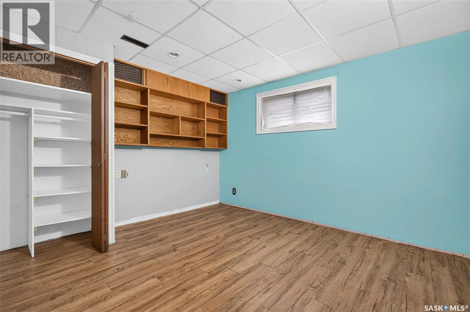338 Grandview STREET W