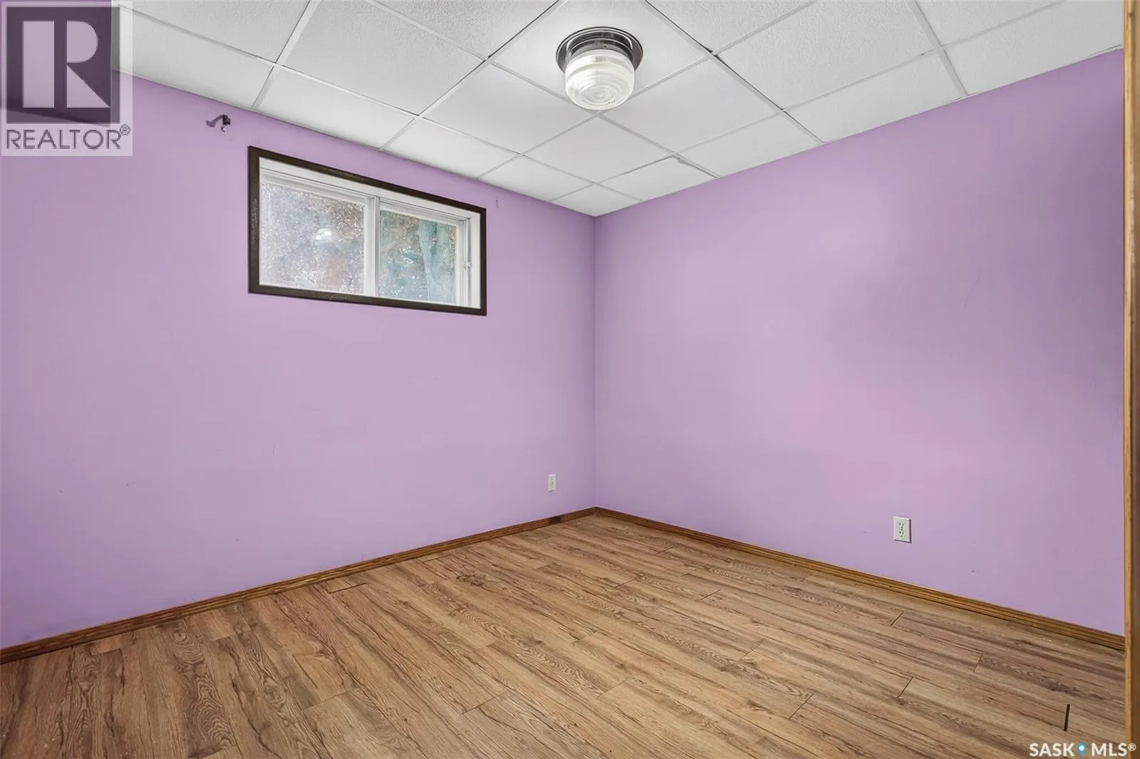 338 Grandview STREET W