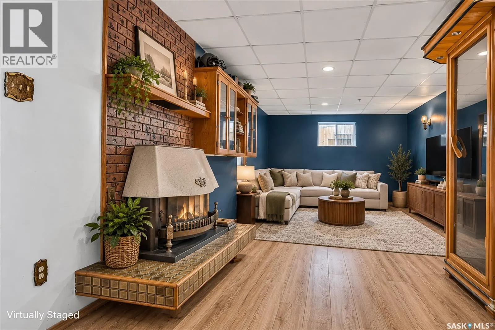 338 Grandview STREET W