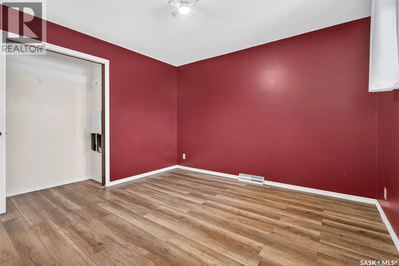 338 Grandview STREET W