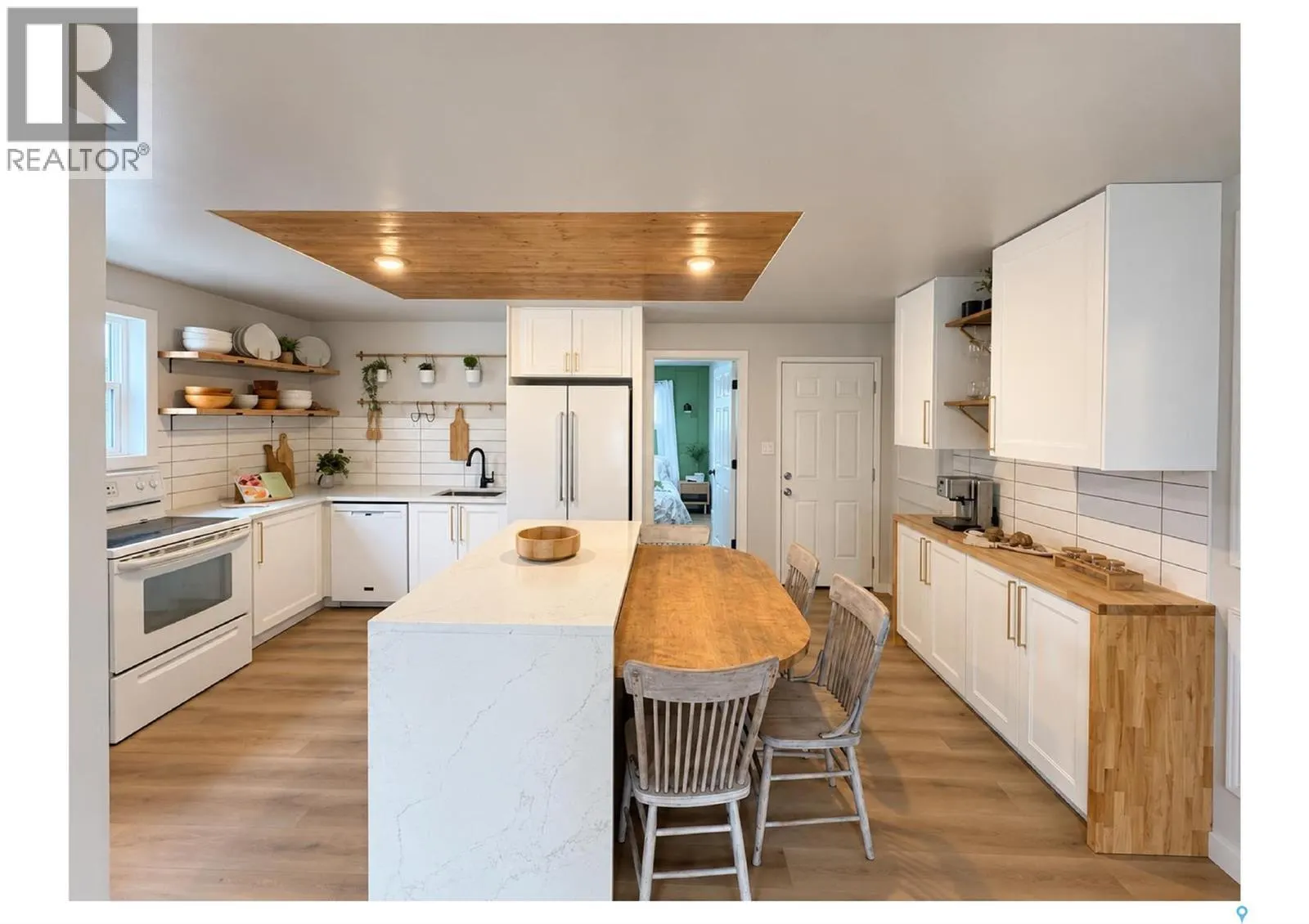 1006 3rd STREET