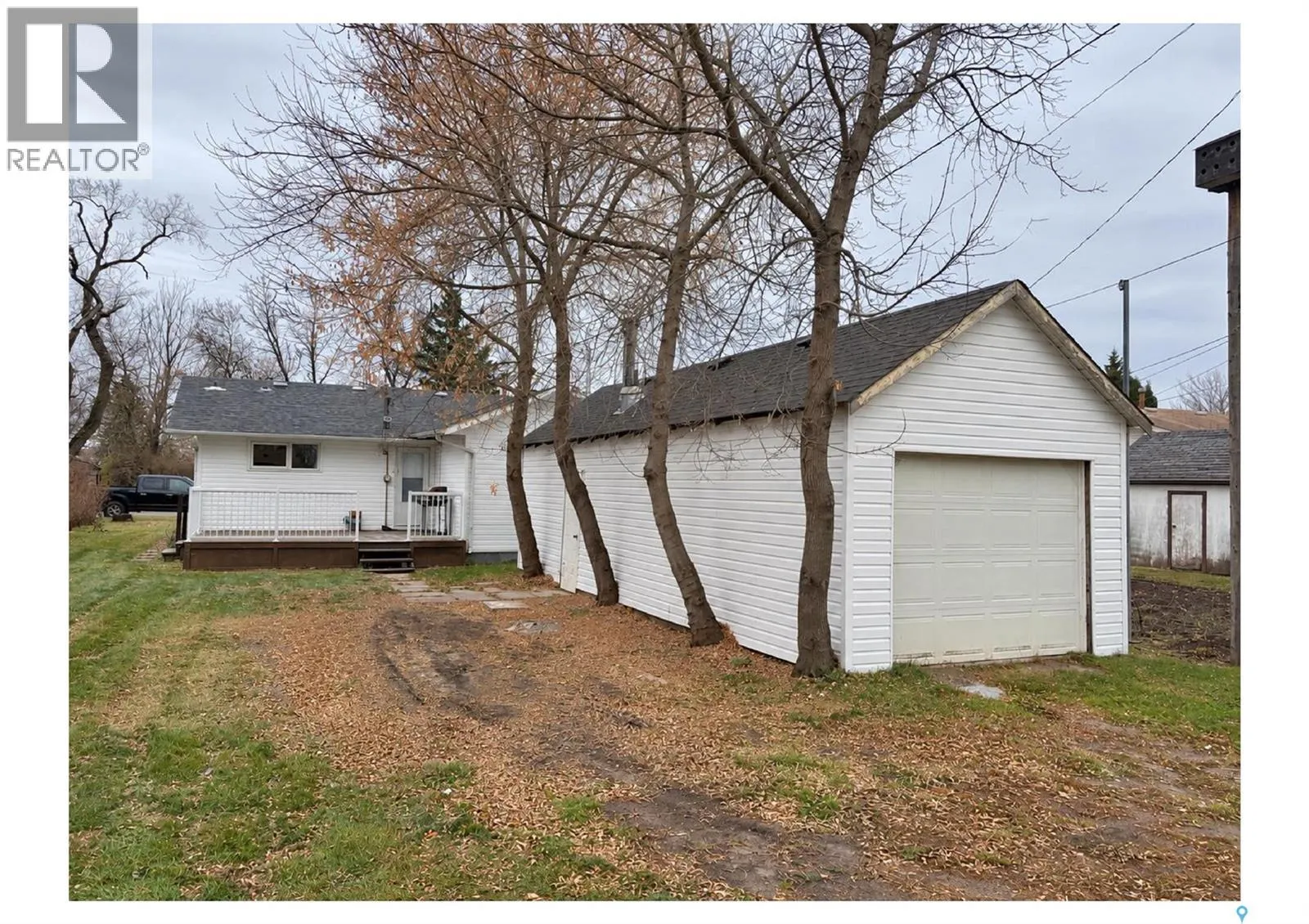 1006 3rd STREET