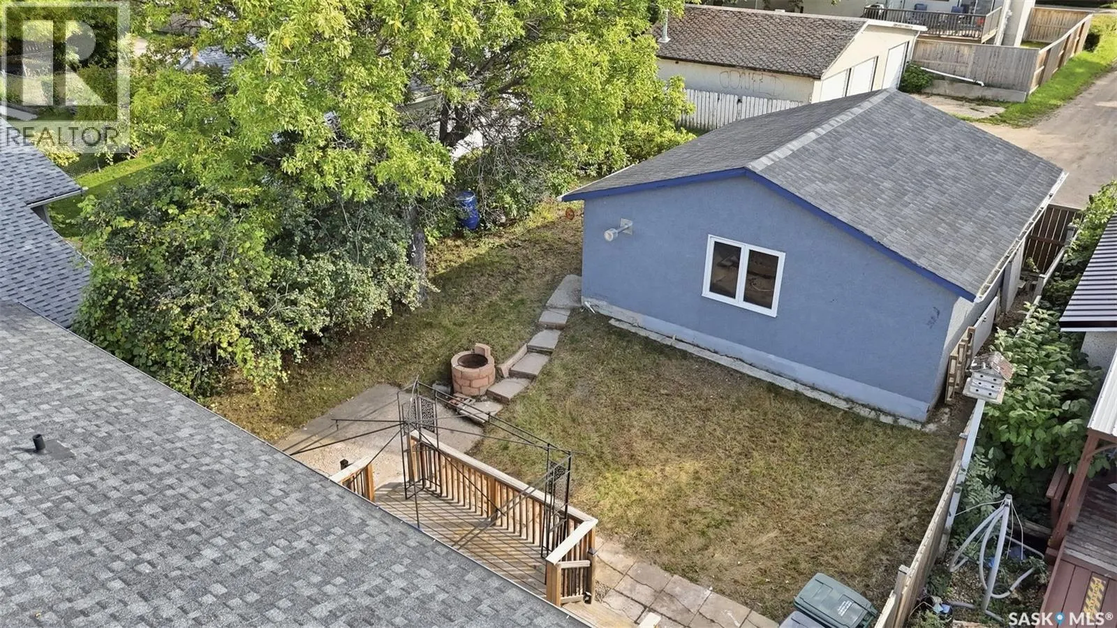 3805 Diefenbaker DRIVE
