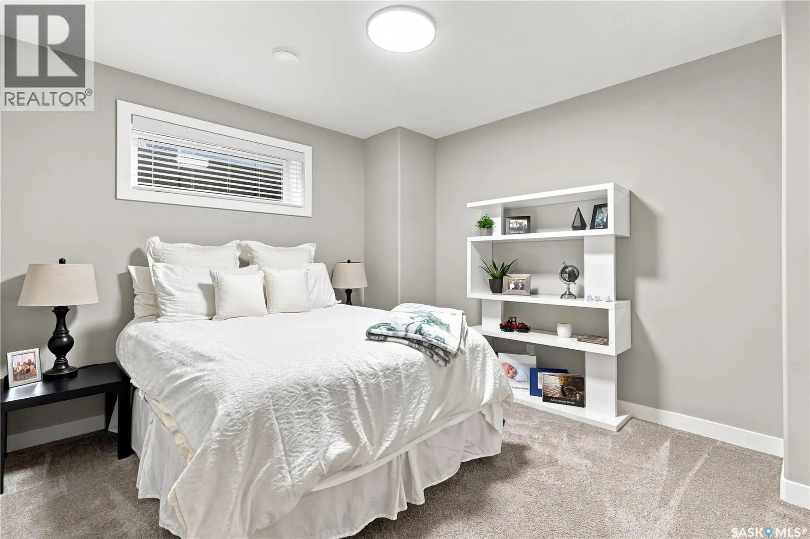 E 4138 Green Olive WAY E