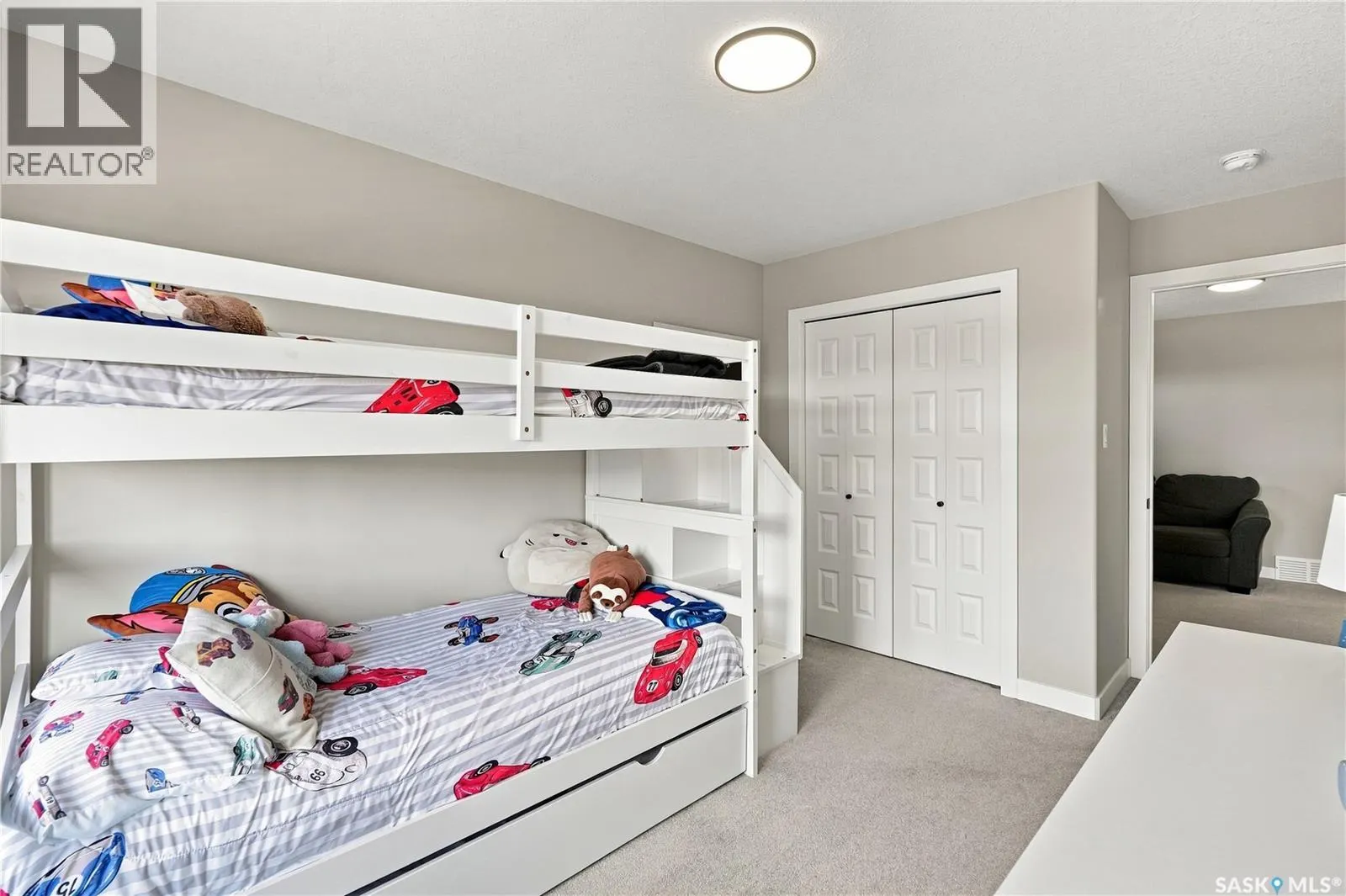 E 4138 Green Olive WAY E