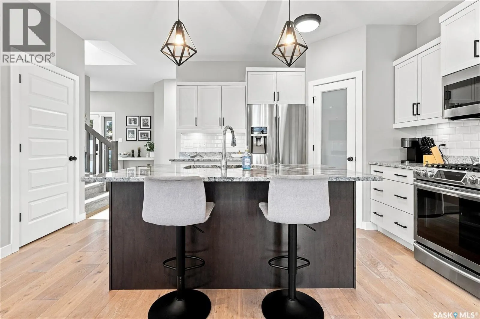 E 4138 Green Olive WAY E