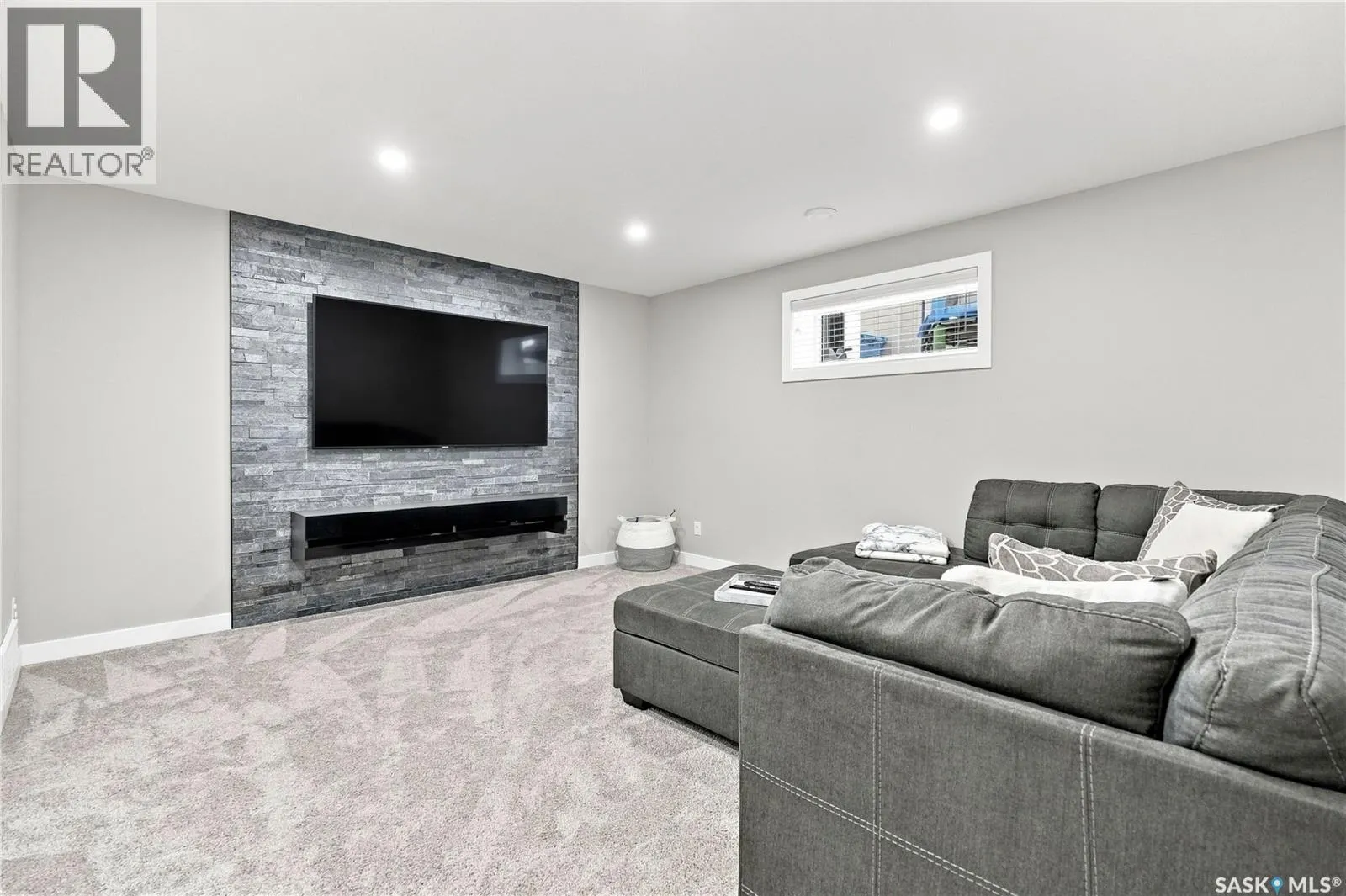 E 4138 Green Olive WAY E