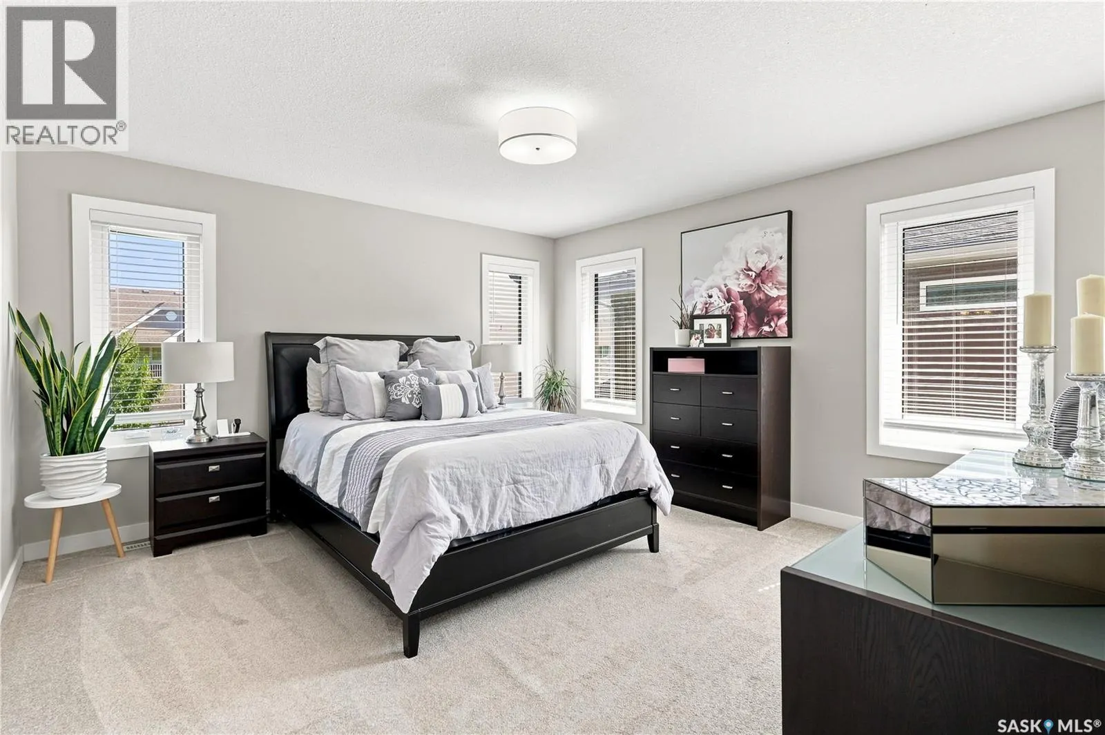E 4138 Green Olive WAY E