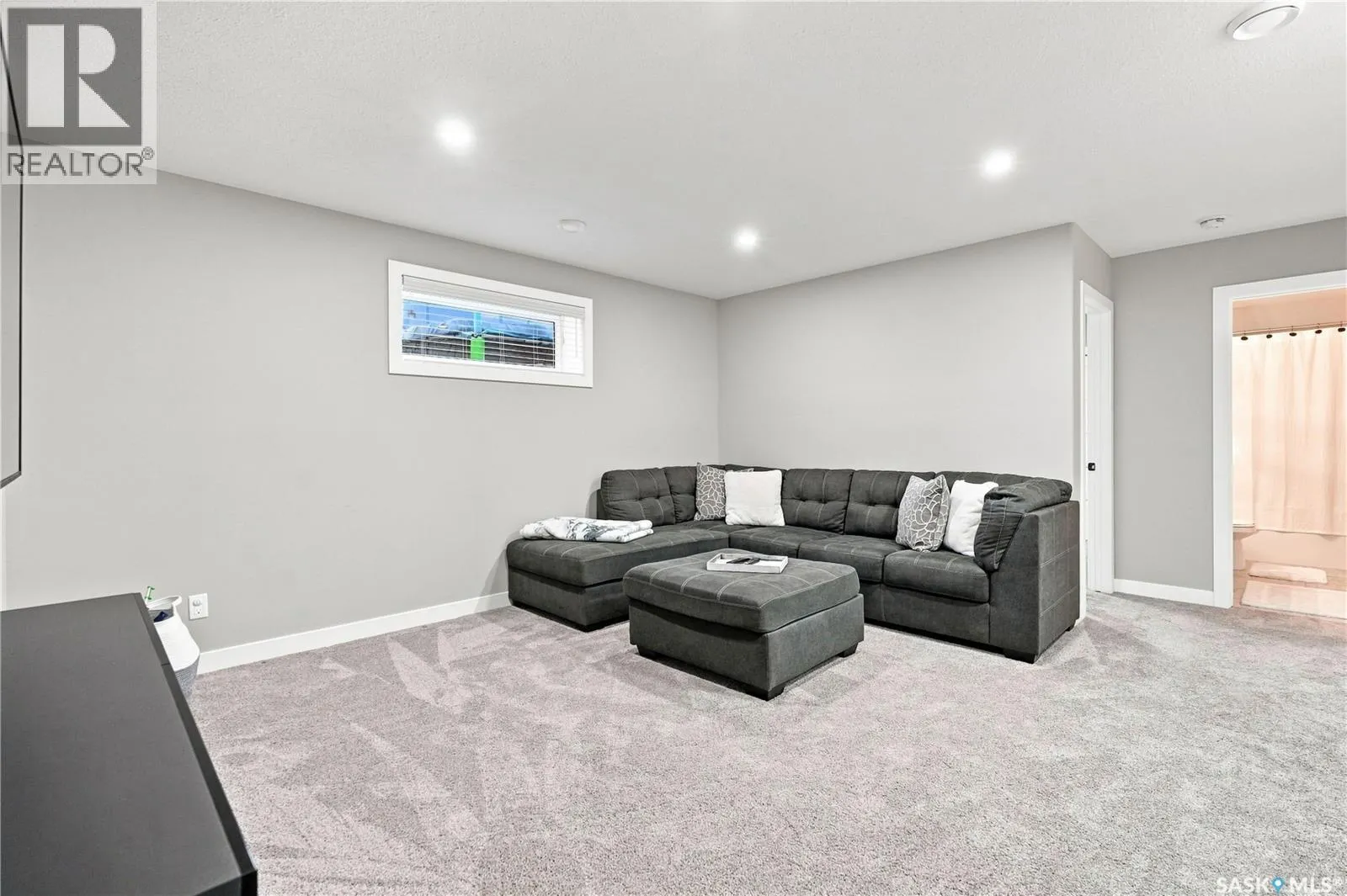E 4138 Green Olive WAY E