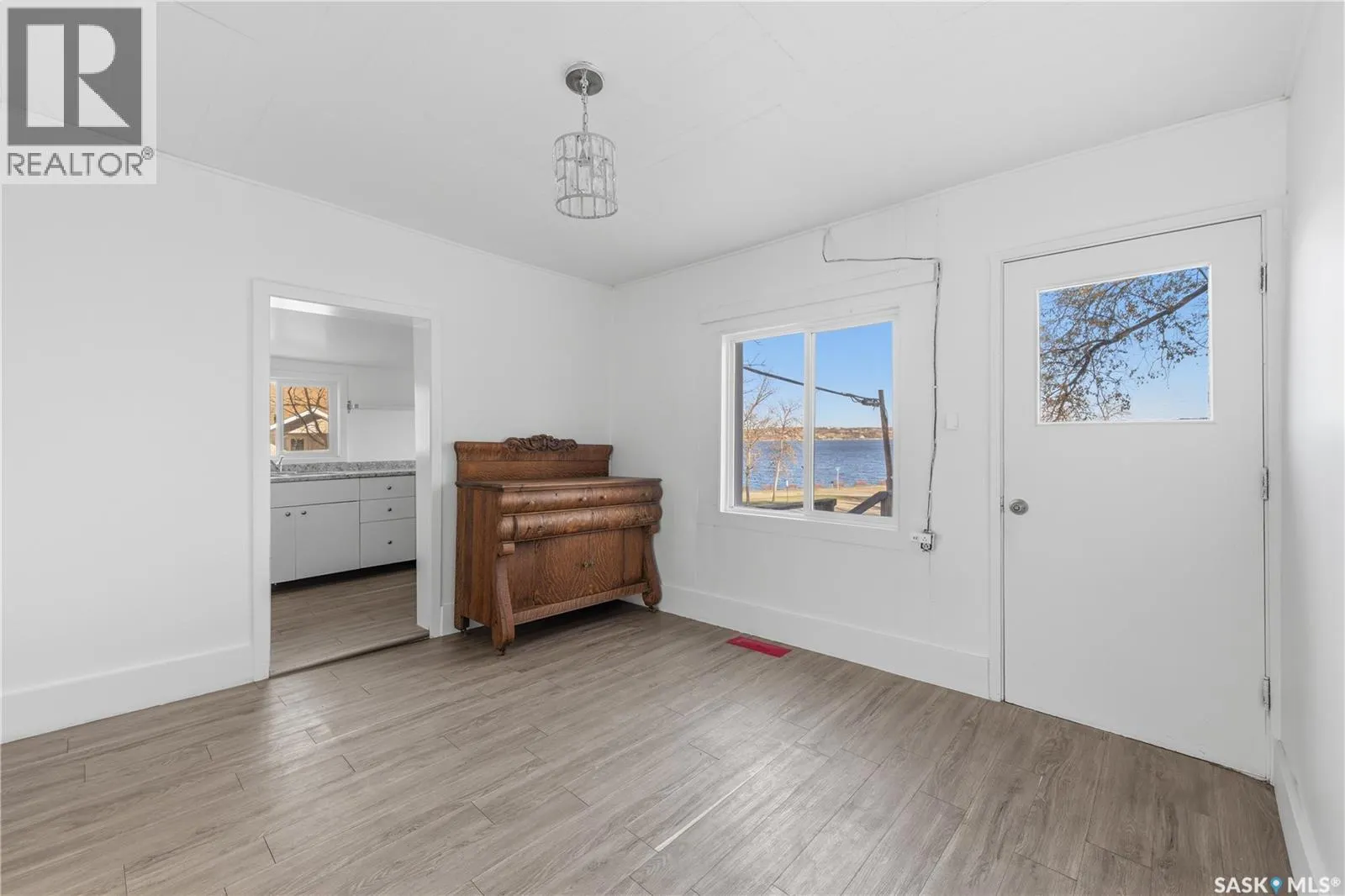 317 2nd AVENUE