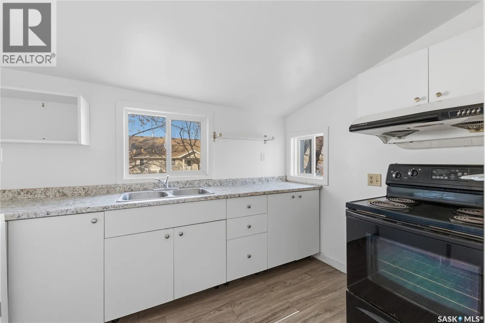 317 2nd AVENUE