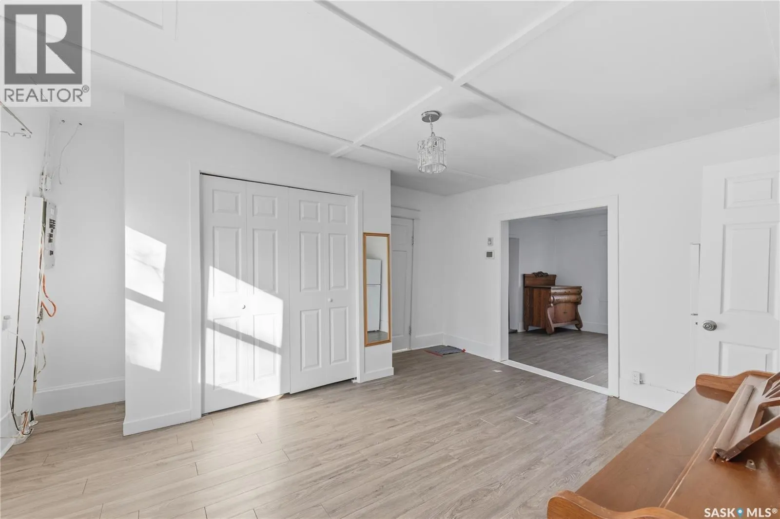 317 2nd AVENUE