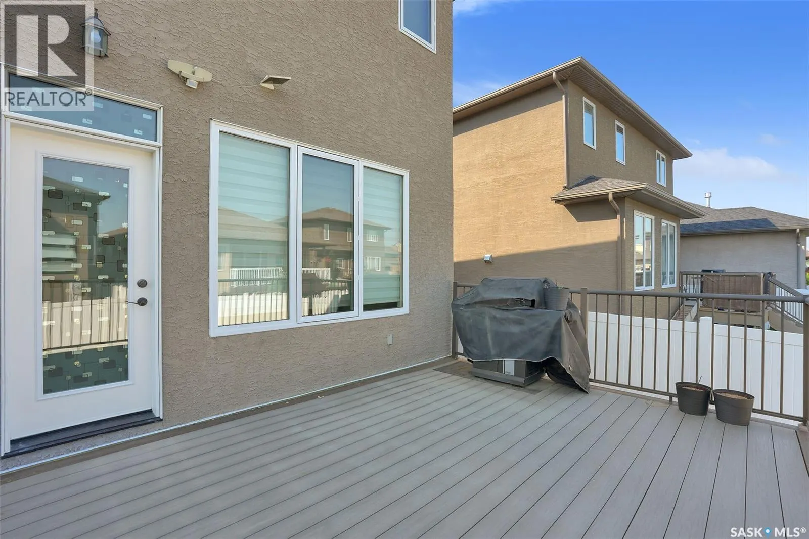 3826 GOLDFINCH WAY