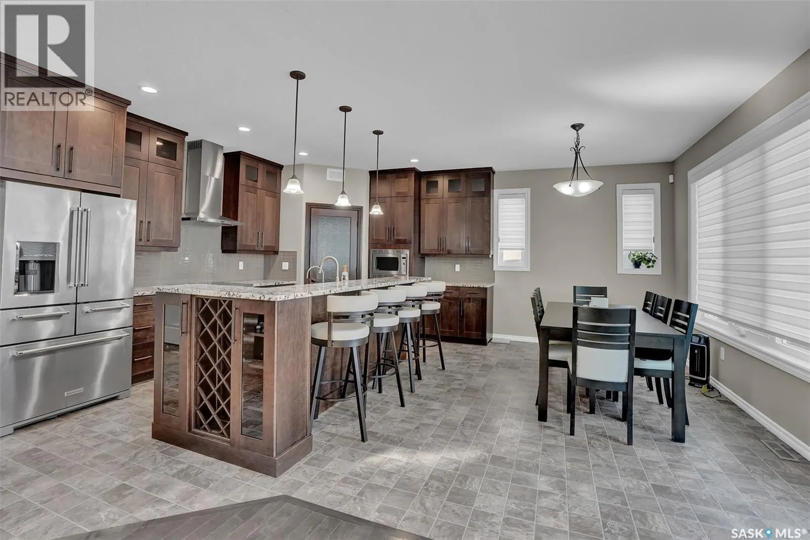 3826 GOLDFINCH WAY