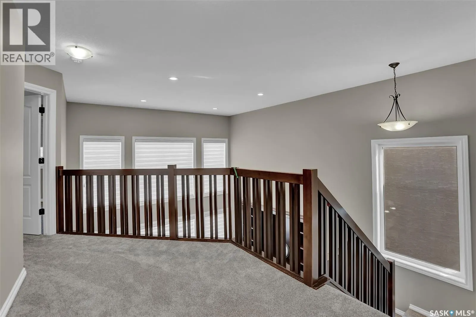 3826 GOLDFINCH WAY