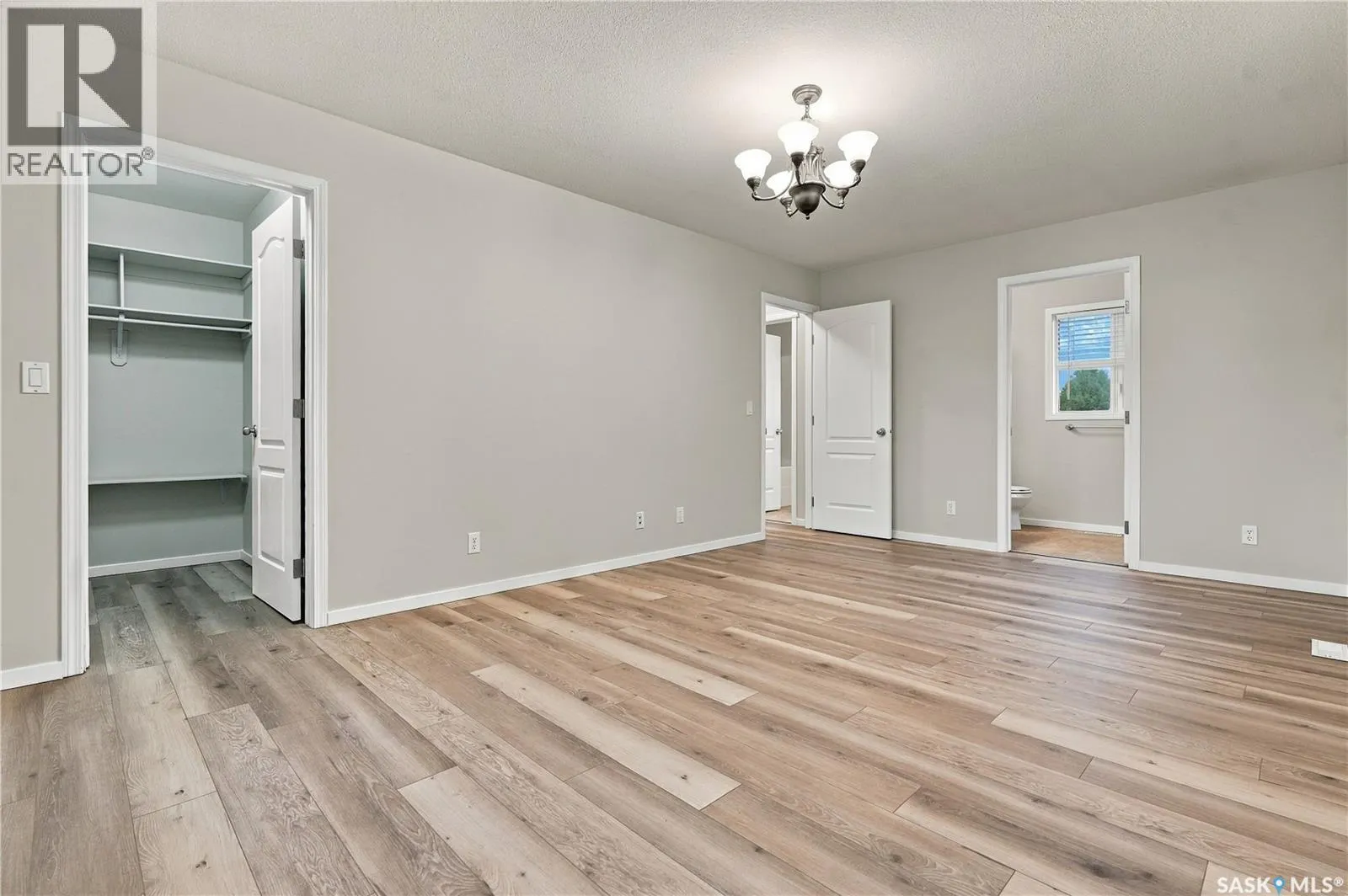 3158 37TH STREET W