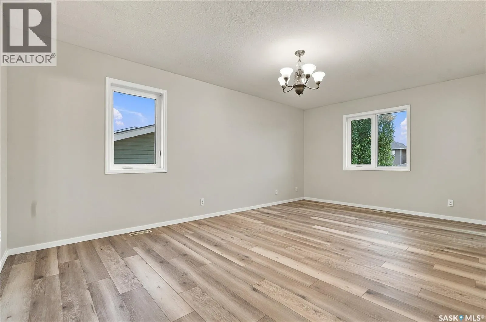 3158 37TH STREET W