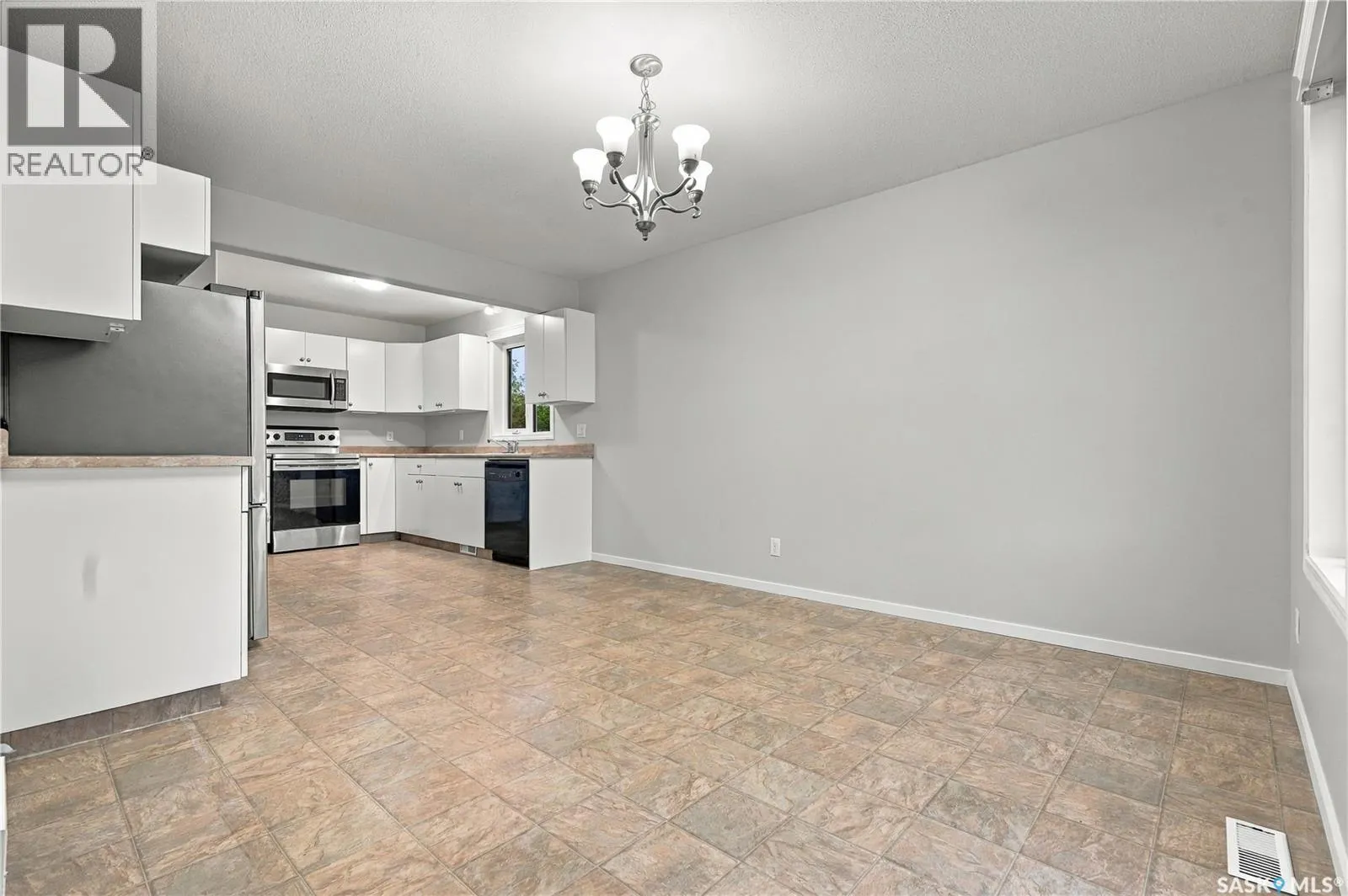 3158 37TH STREET W
