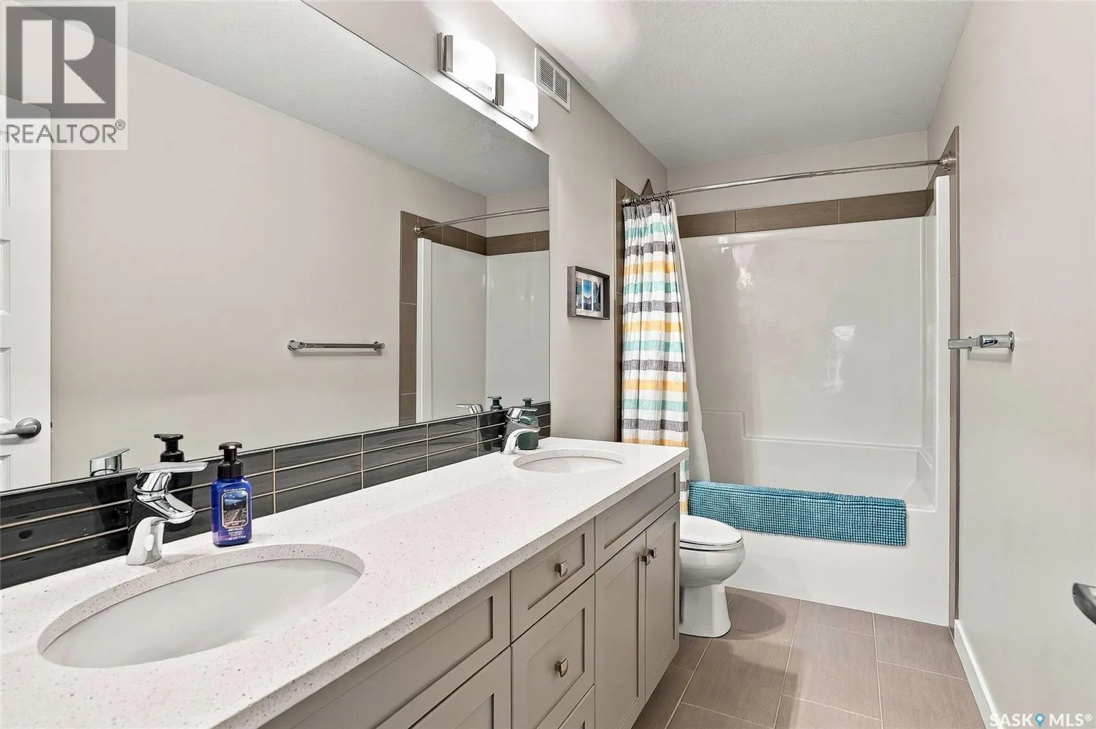 422 Secord WAY