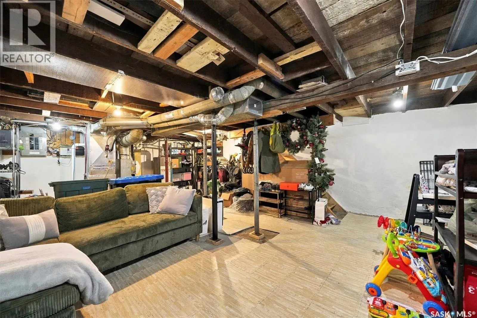 528 G AVENUE S