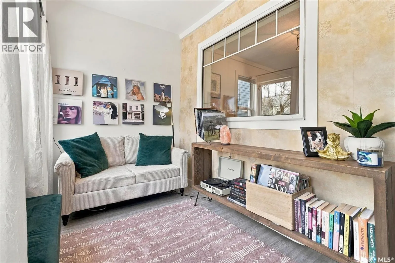 528 G AVENUE S