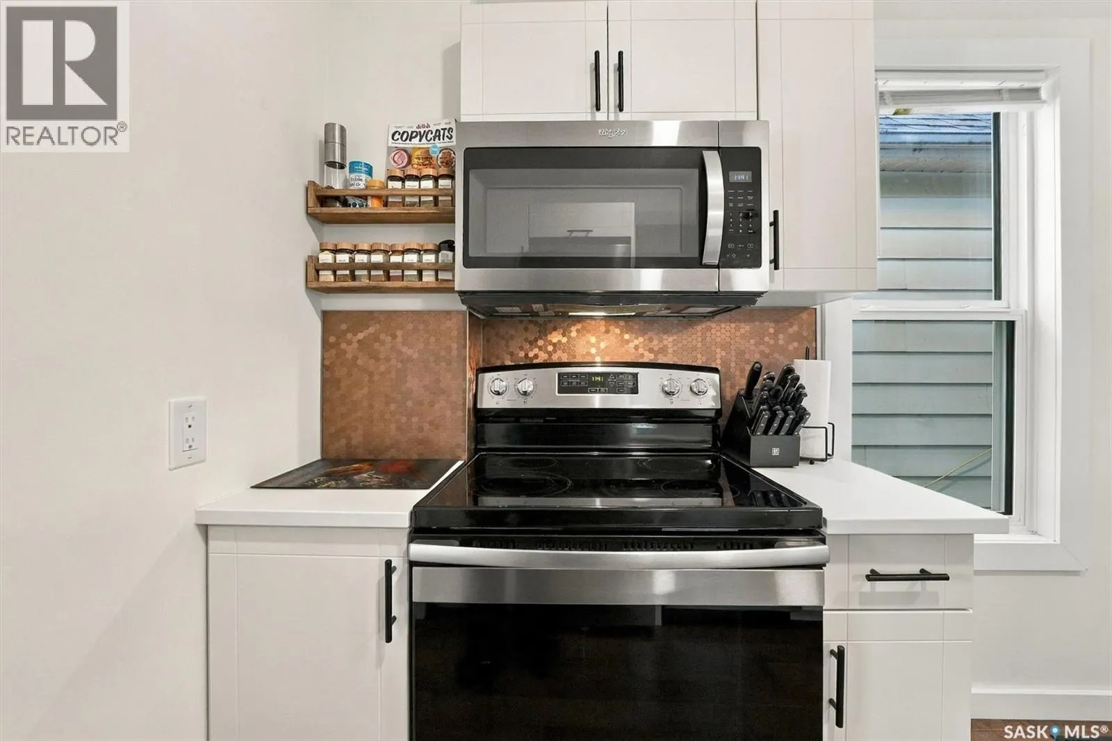 528 G AVENUE S