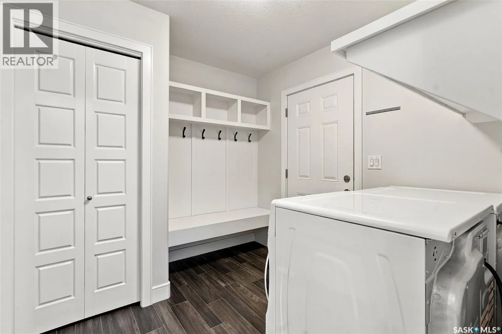 154 Cowan CRESCENT
