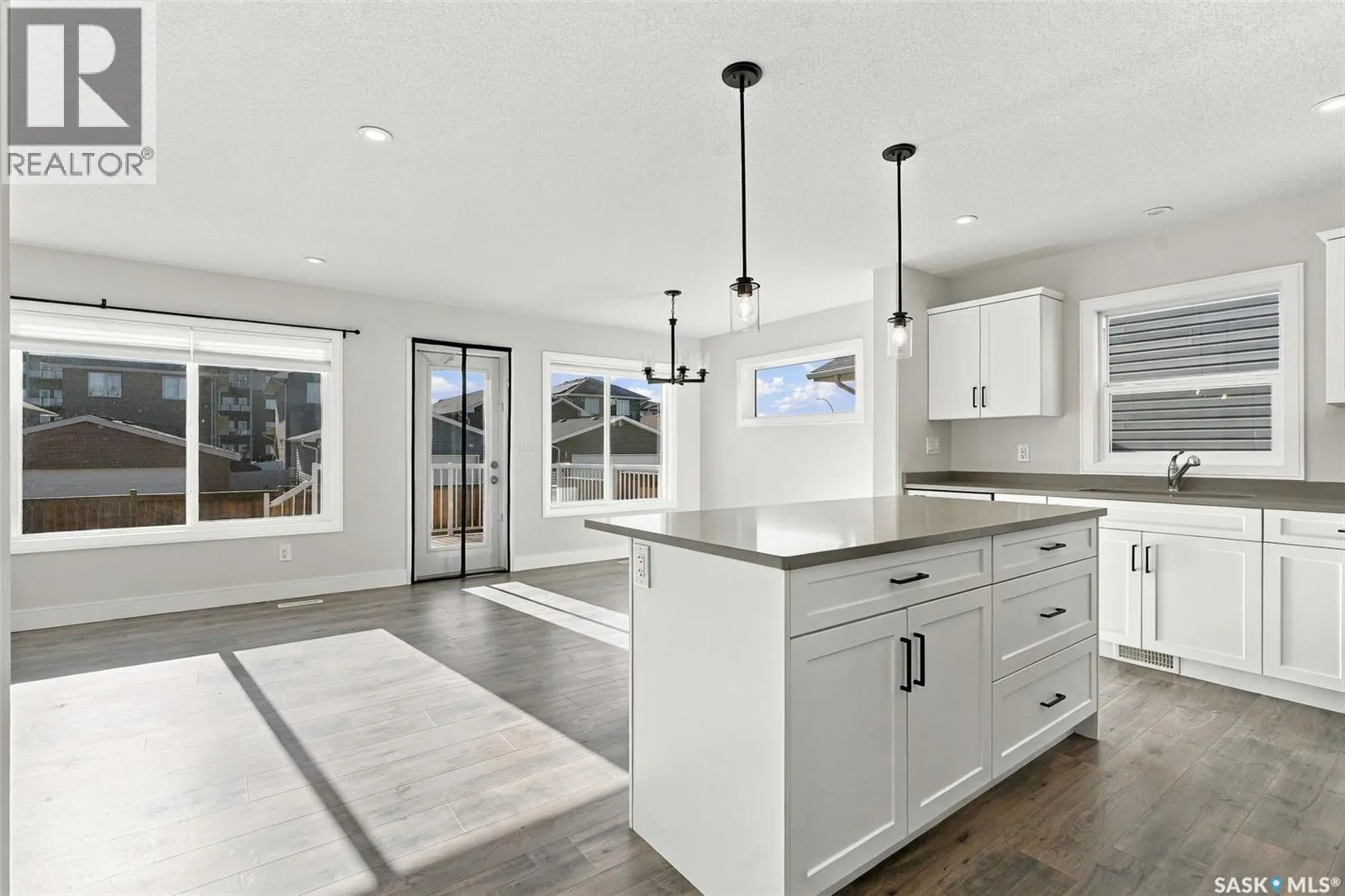 154 Cowan CRESCENT