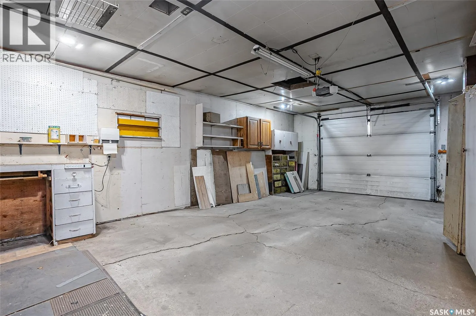 2711 Rusholme ROAD
