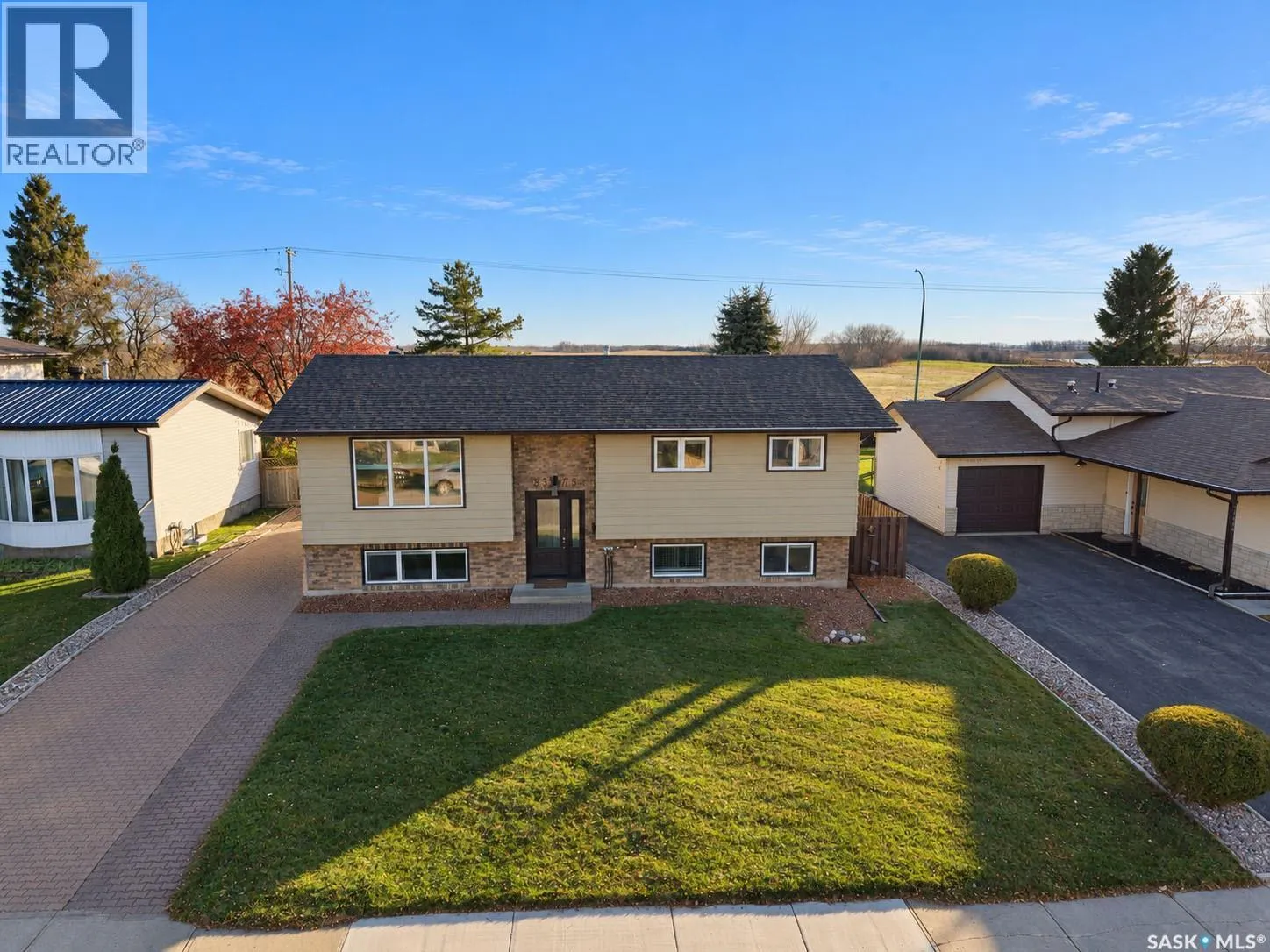 3375 Dent CRESCENT
