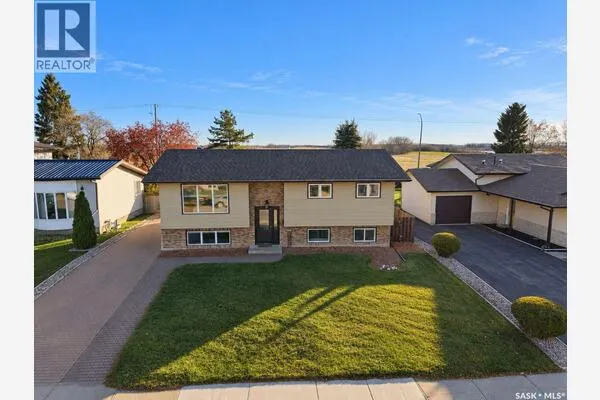 3375 Dent CRESCENT